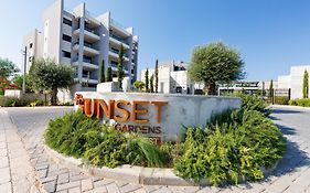 Sunset Gardens - Holiday Apartments - By Tlv Living