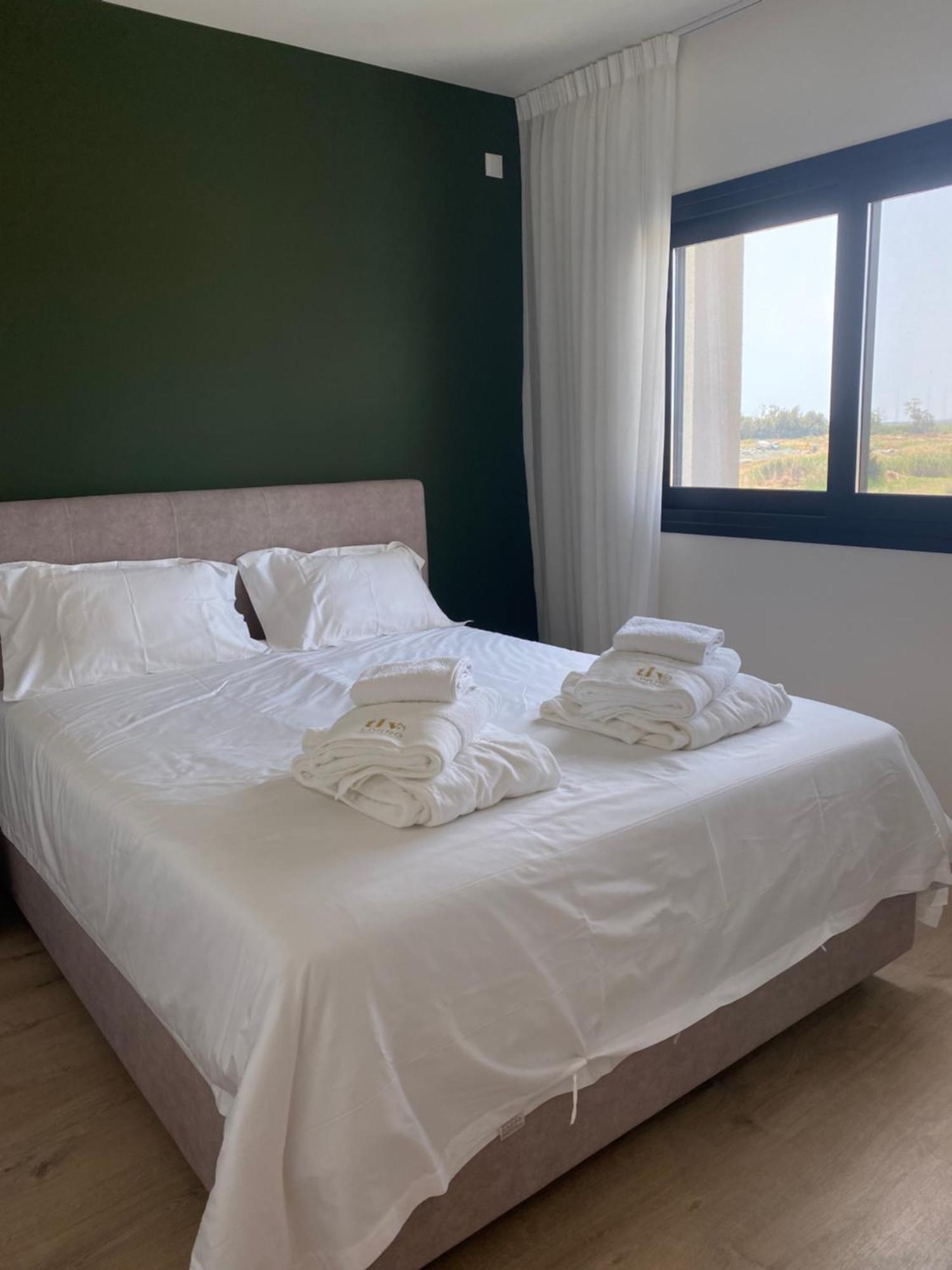 לימסול Sunset Gardens - Holiday Apartments - By Tlv Living מראה חיצוני תמונה