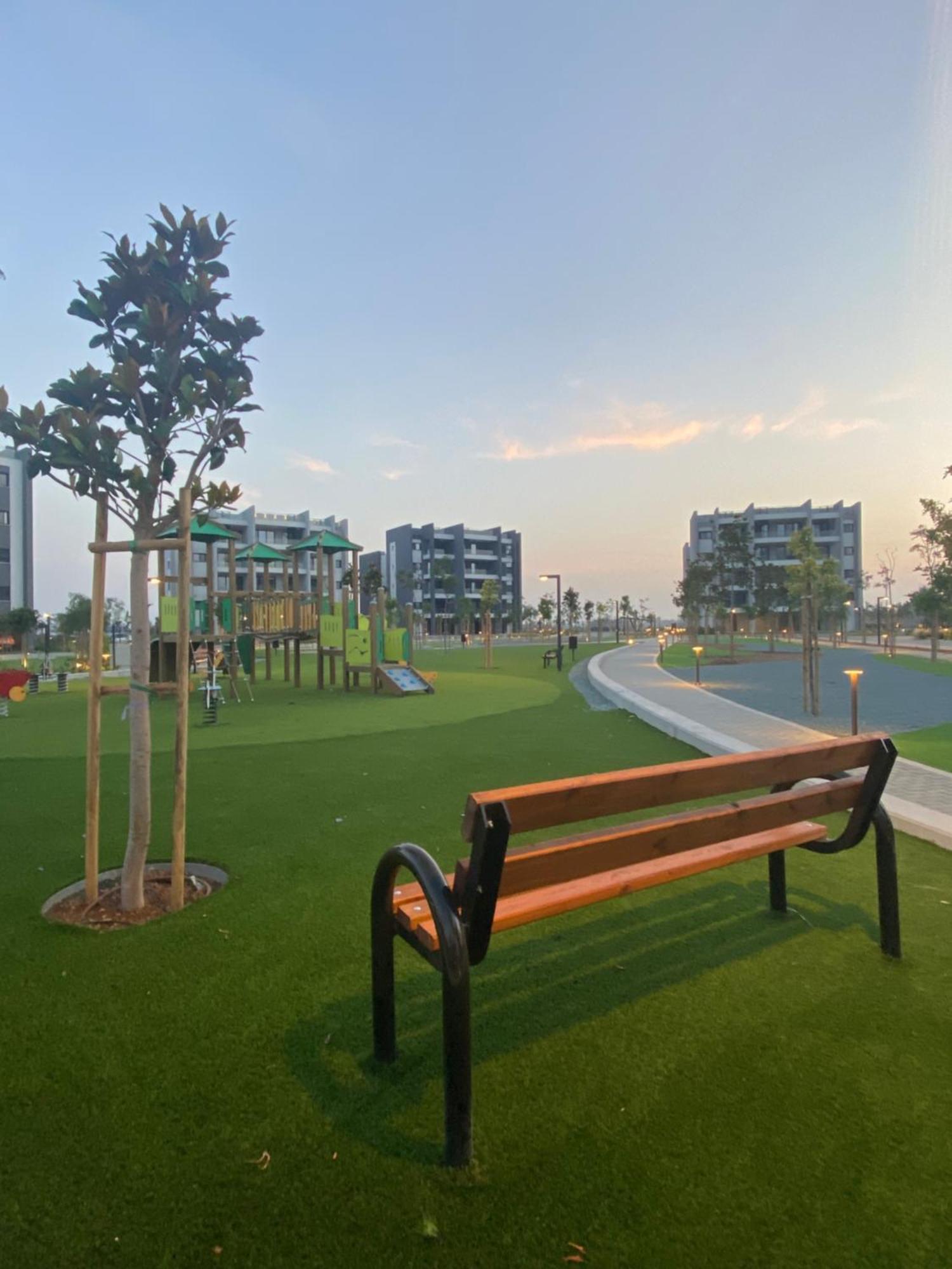 לימסול Sunset Gardens - Holiday Apartments - By Tlv Living מראה חיצוני תמונה