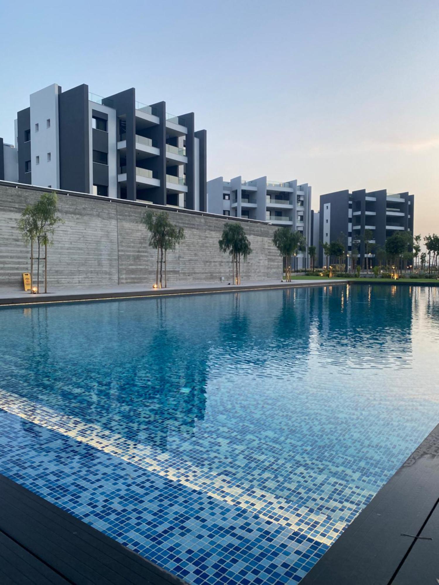 לימסול Sunset Gardens - Holiday Apartments - By Tlv Living מראה חיצוני תמונה